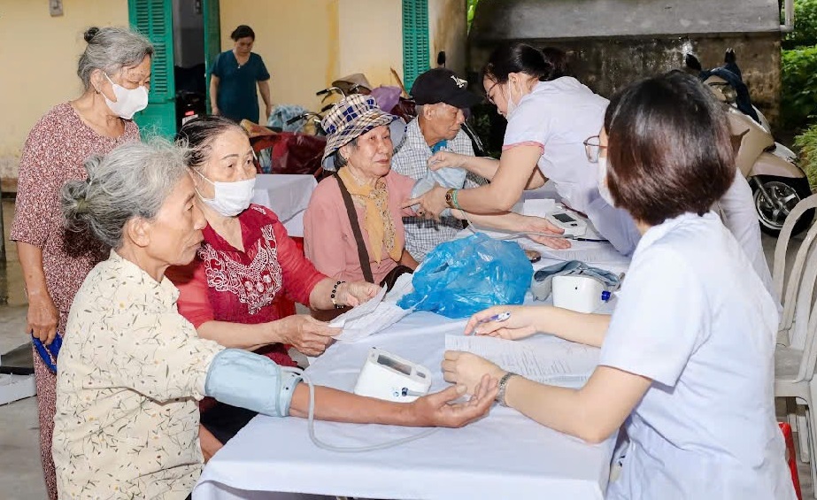 Hưng Yên: Hơn 2 triệu người được khám, sàng lọc sức khỏe