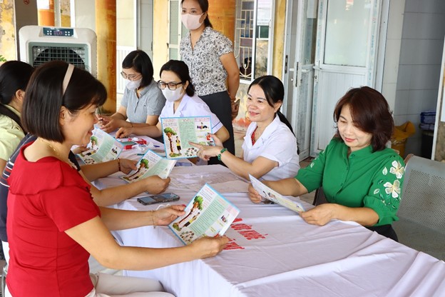 CDC Hưng Yên: Đưa kỹ thuật tầm soát y tế chuyên sâu về với phụ nữ cơ sở tại xã Tân Thuận